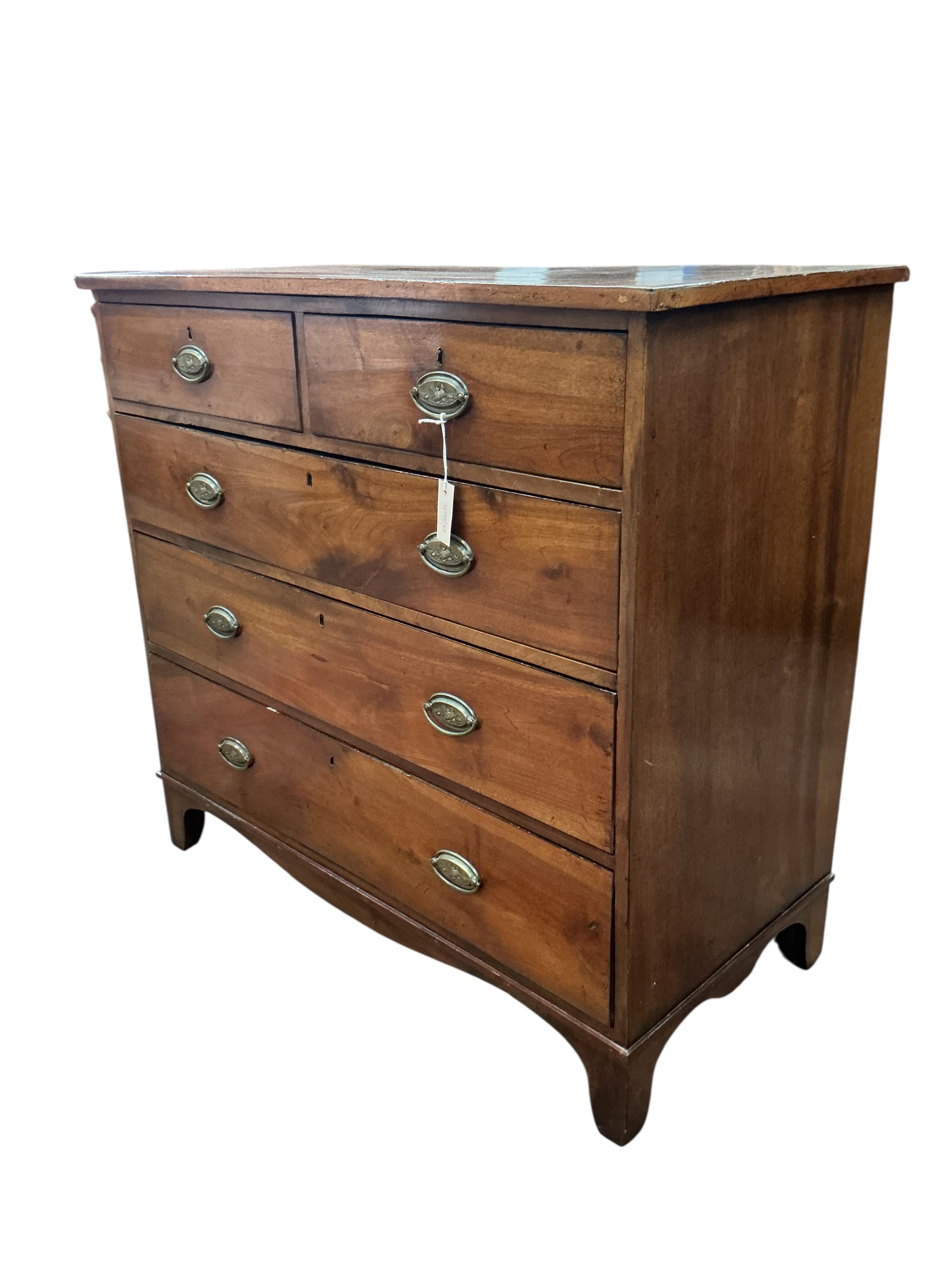 A Regency mahogany chest of drawers, width 107cm, depth 52cm, height 100cm